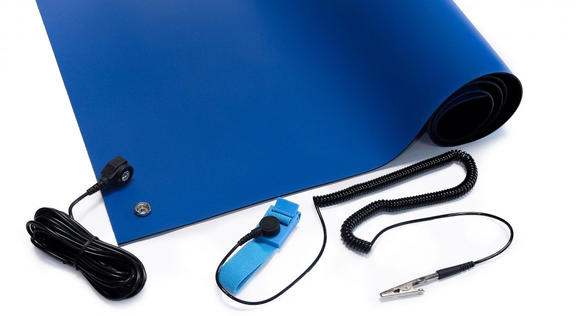 ESD Soldering Rubber Mat Kit 24 Inch x 24 Inch Green Color